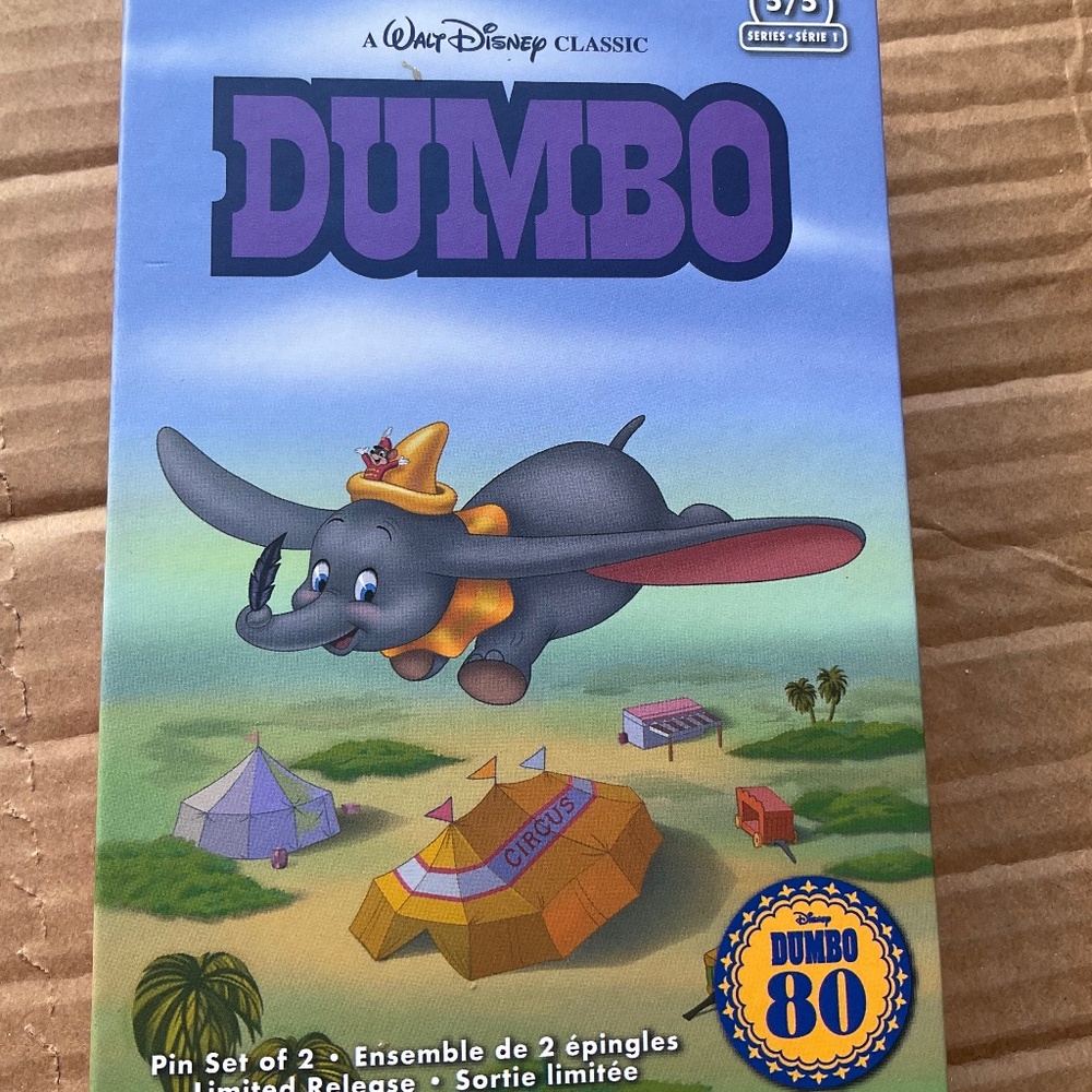 Disney Dumbo pin VHS set